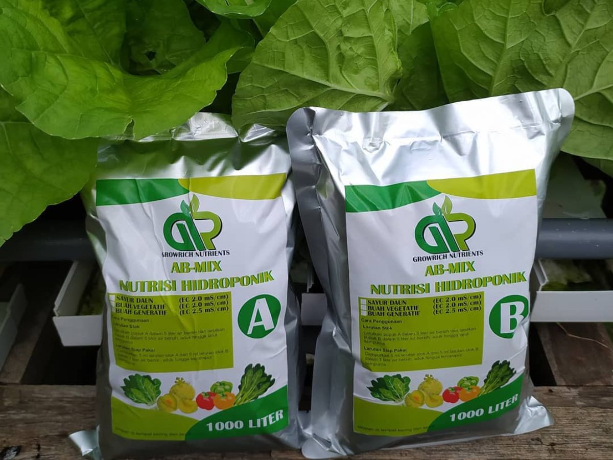 How often Do you Add Nutrients to Hydroponics